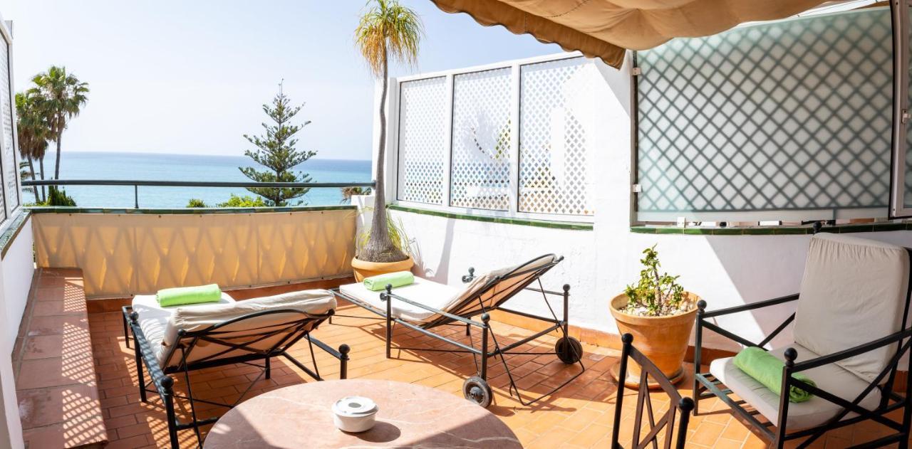 Hotel Carabeo Нерха Екстериор снимка